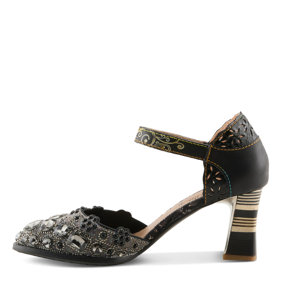 L'Artiste L'ARTISTE QUEENLATIFAH SHOES shoe in gold multi with handcrafted leather design