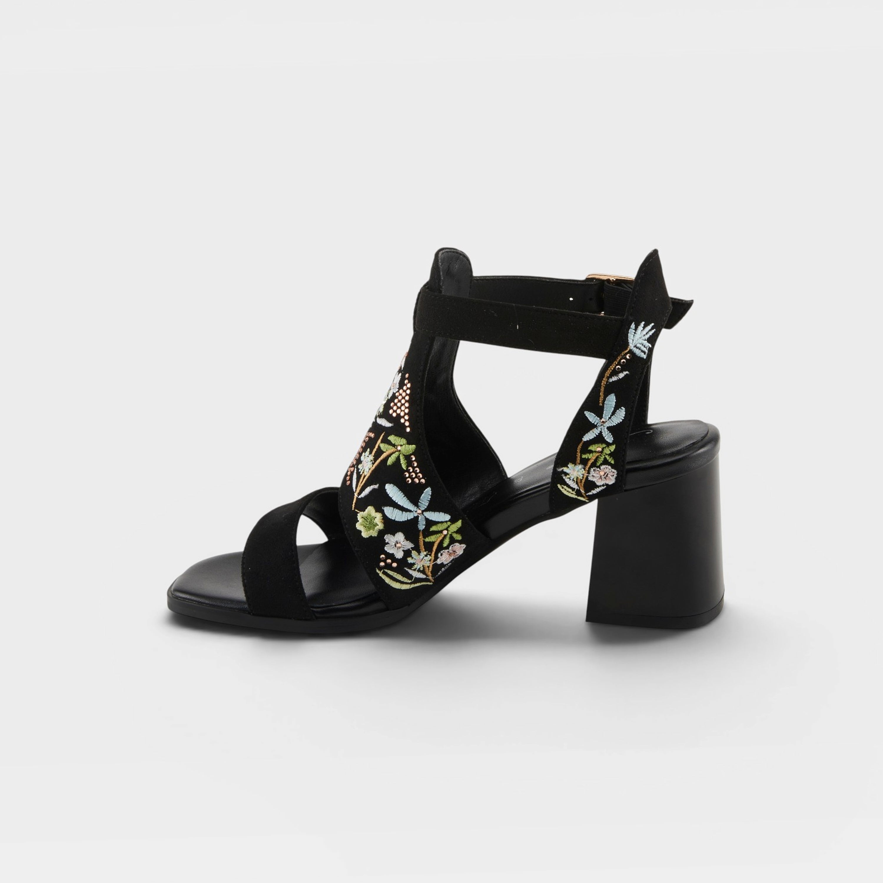 Azura Romantic Black Sandal