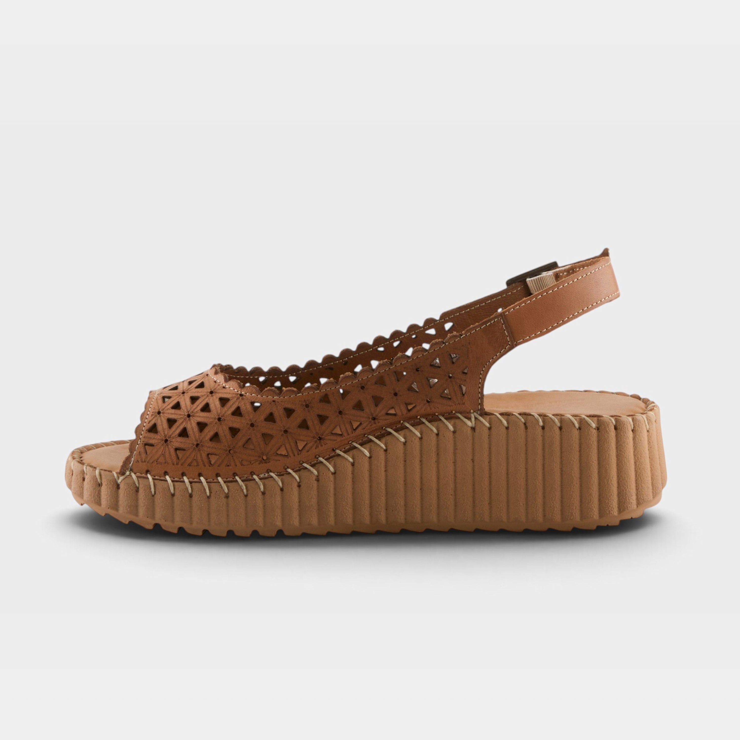 Spring Step Rowyn Camel Casual Sandal