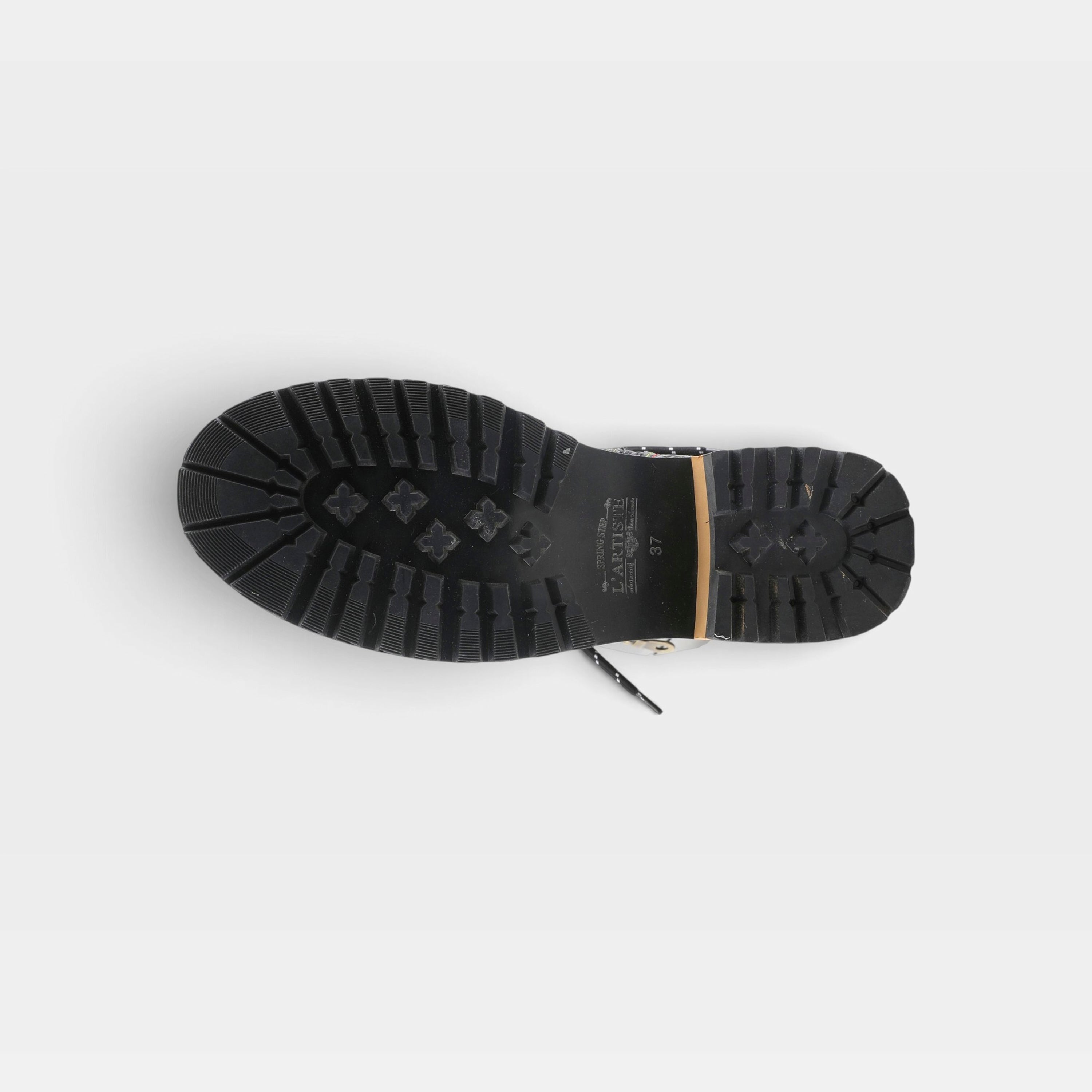 L'Artiste Rugup booties in Black Multi, outsole view