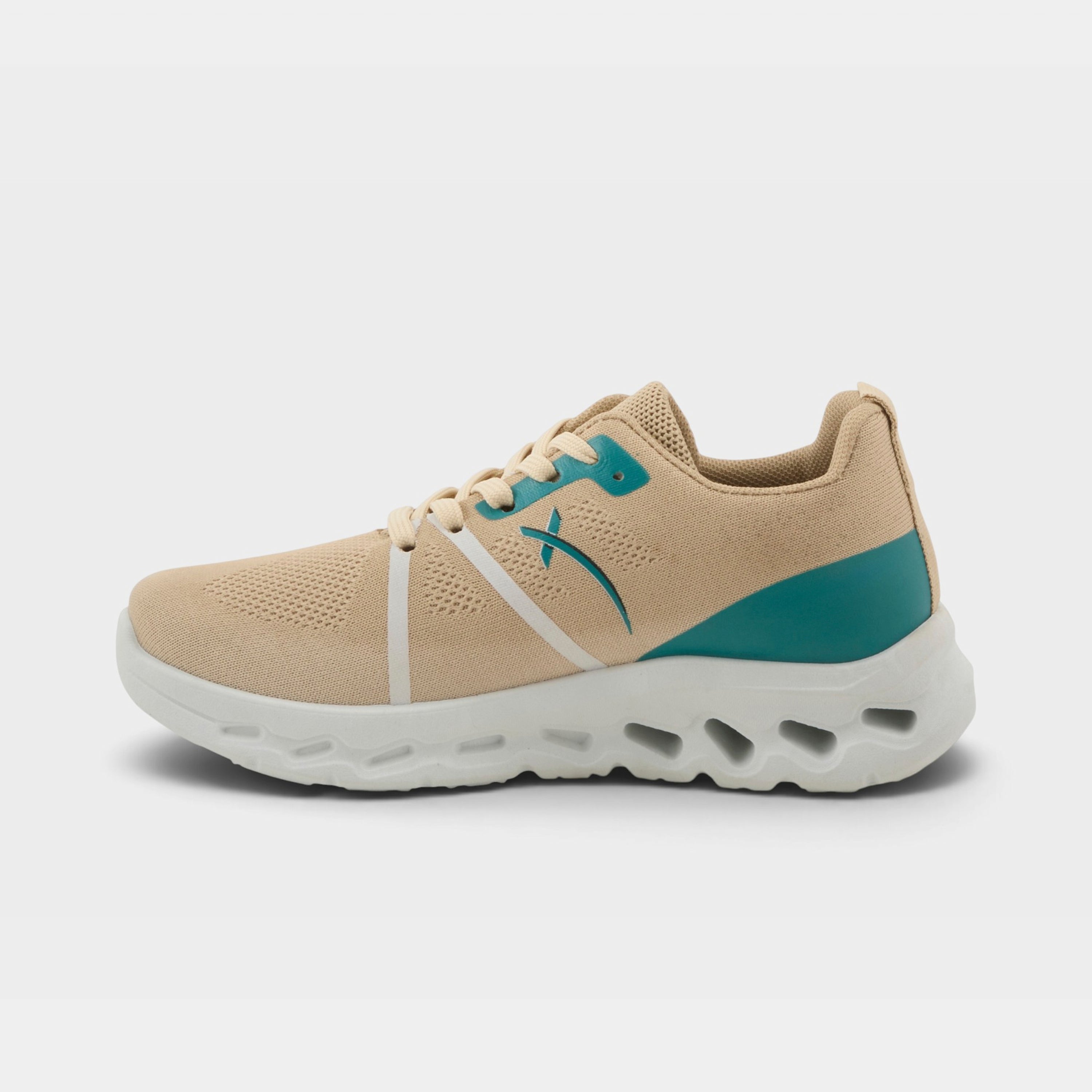 Flexus Rushing Tan Multi Sneaker