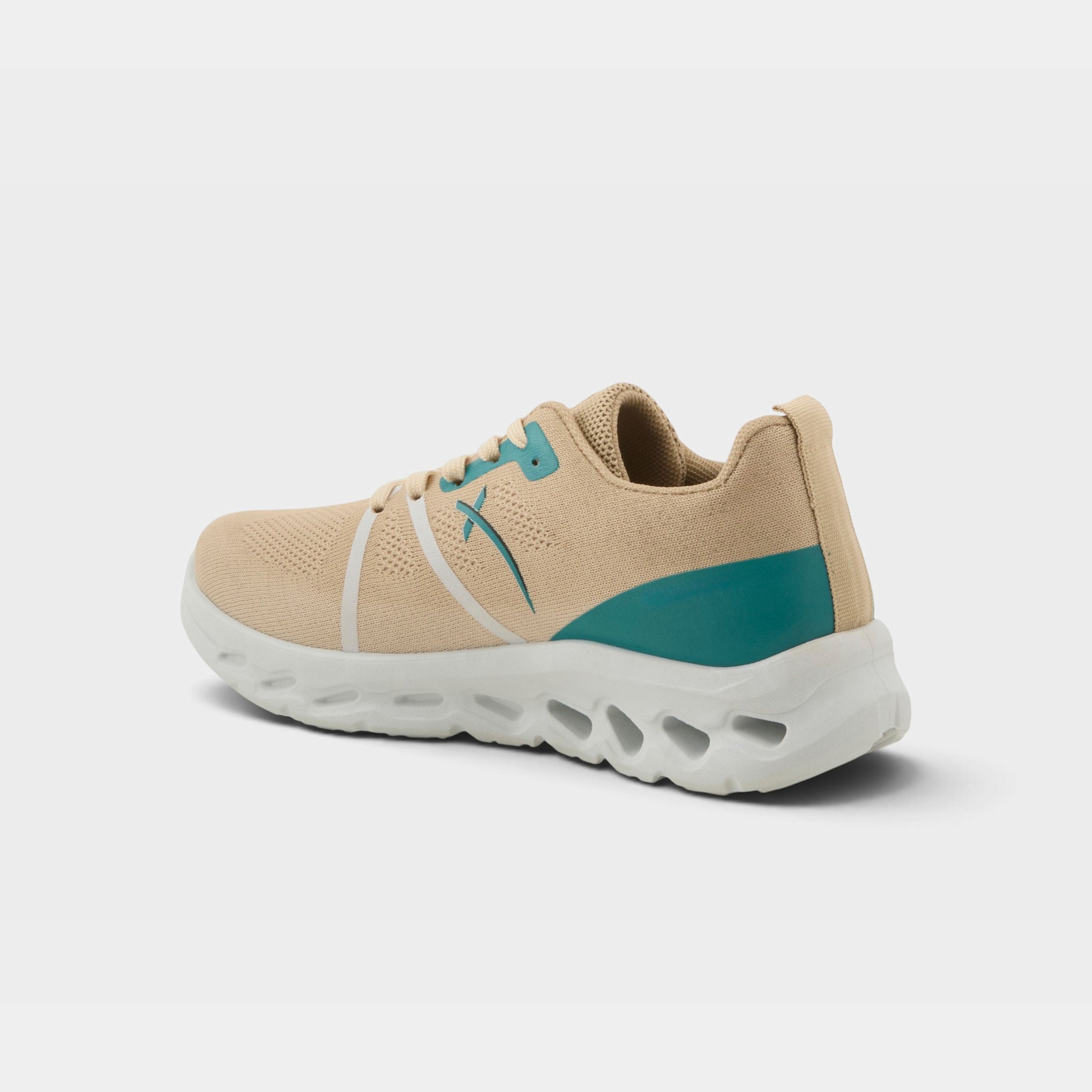 Flexus Rushing Tan Multi Sneaker