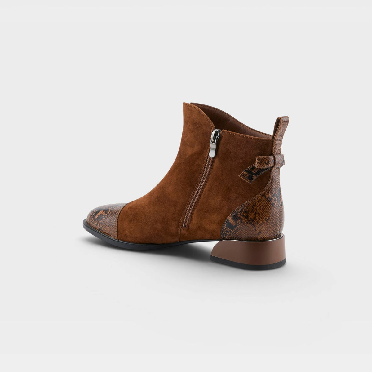 Azura – Salacia – Cognac Suede – Sandal
