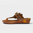L'Artiste Santorini slide sandal in Camel, side view