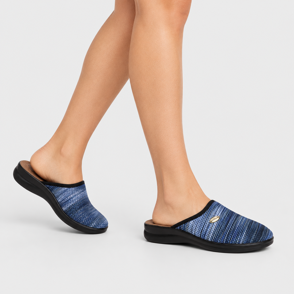 Flexus Scuff-Ombre Blue Multi Slipper - on-foot view