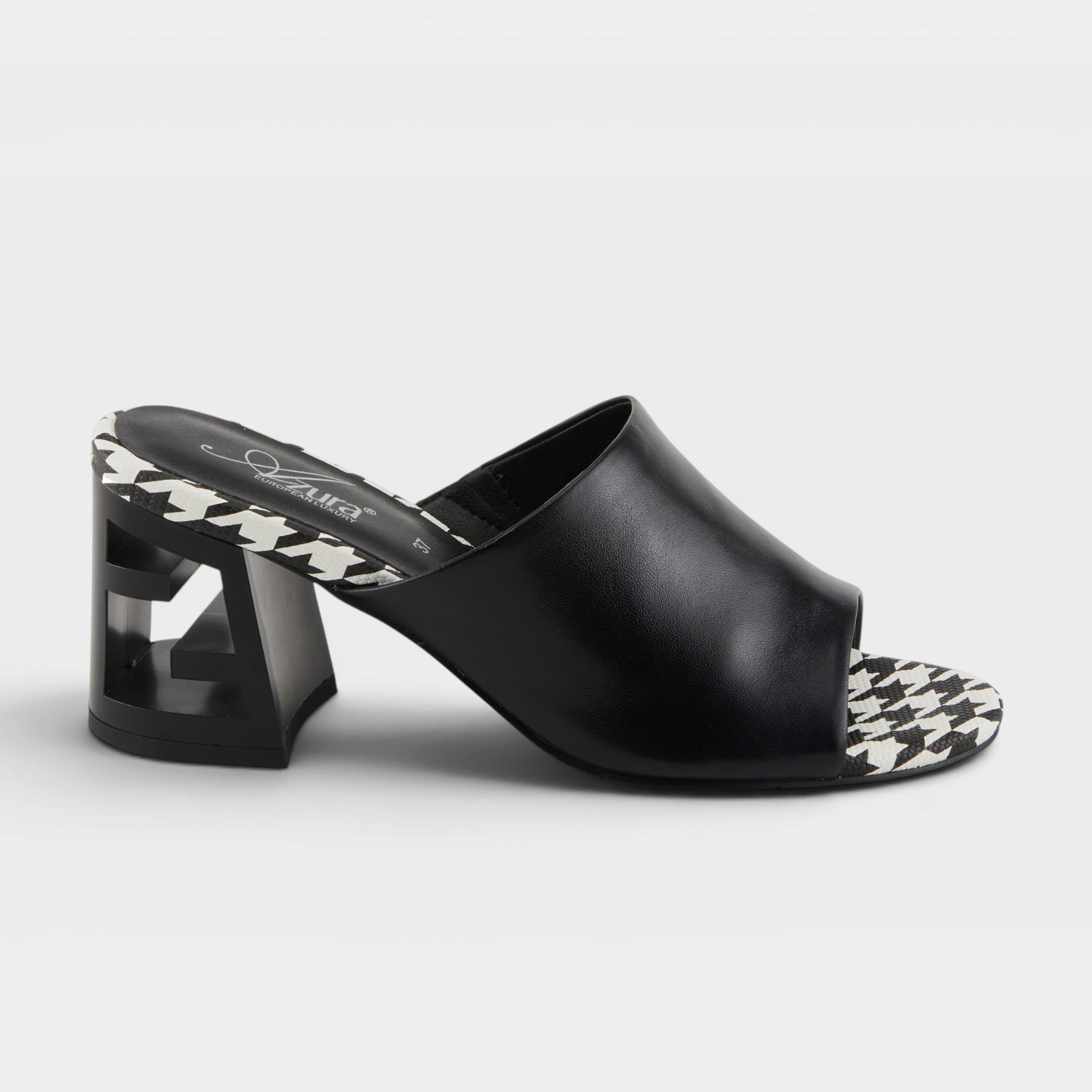 Azura Sculptor Black Sandal