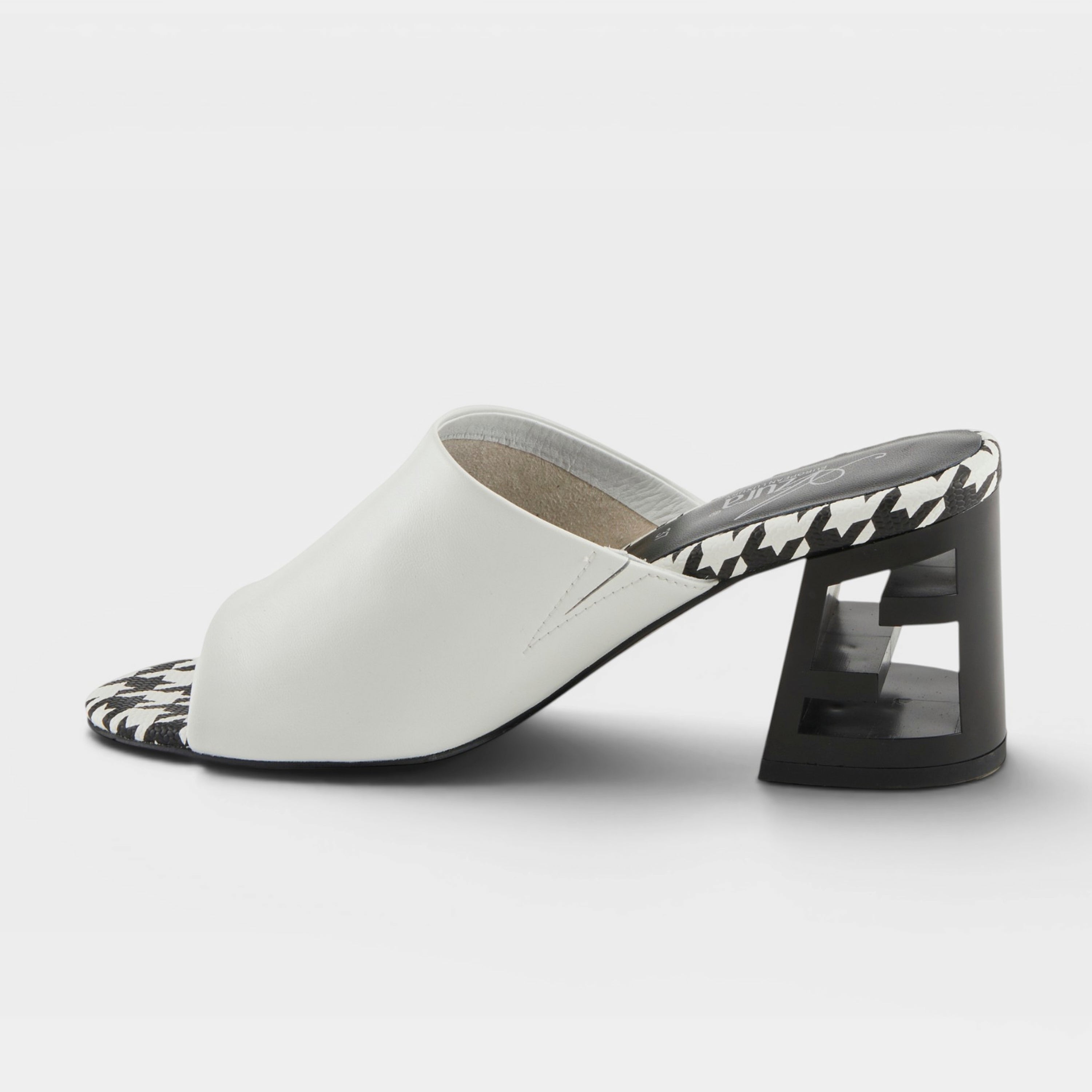 Azura Sculptor White Sandal