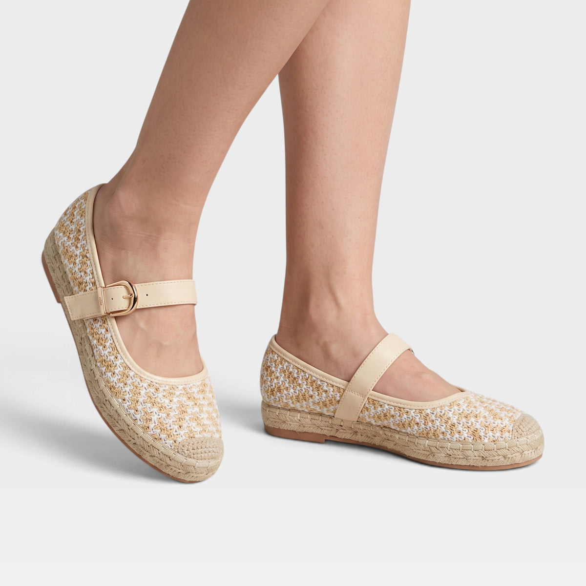 Azura Seaharbor Beige Multi Shoe