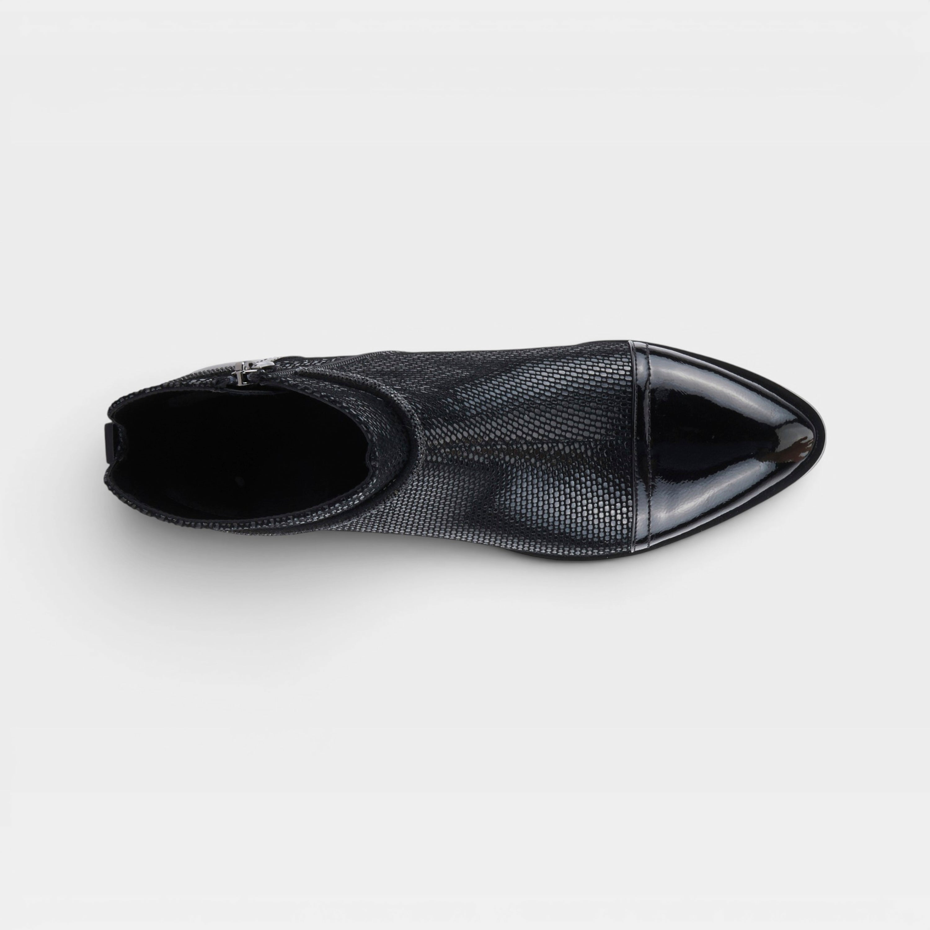 Azura Shelbi Black Patent Boot