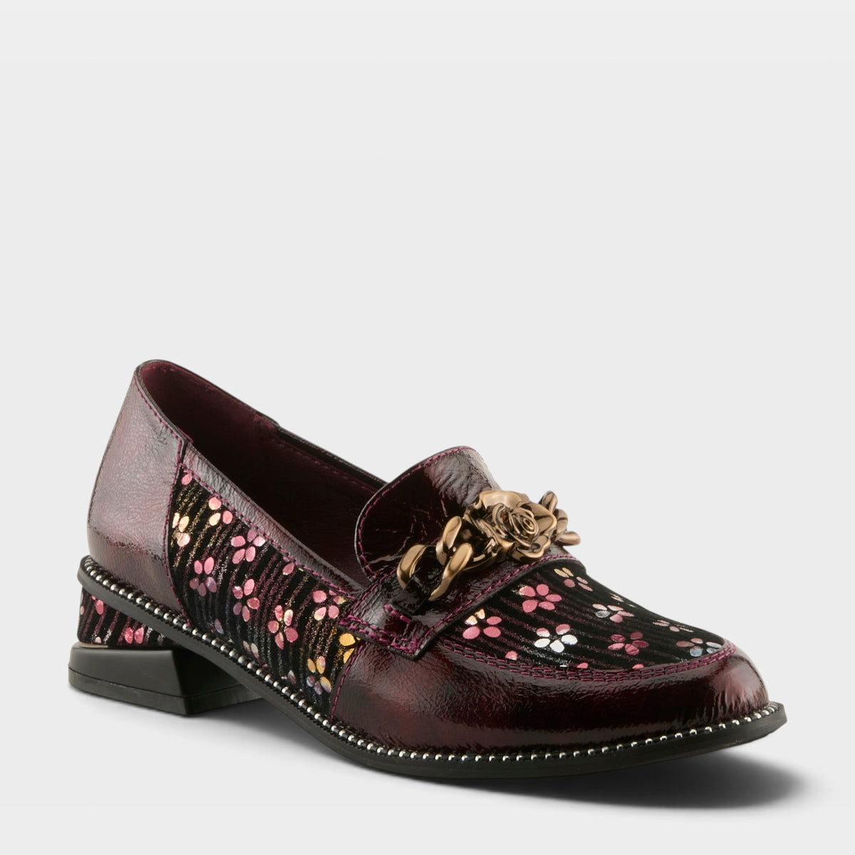 L'Artiste Shinyshoes Shoes in Bordeaux Patent, front view