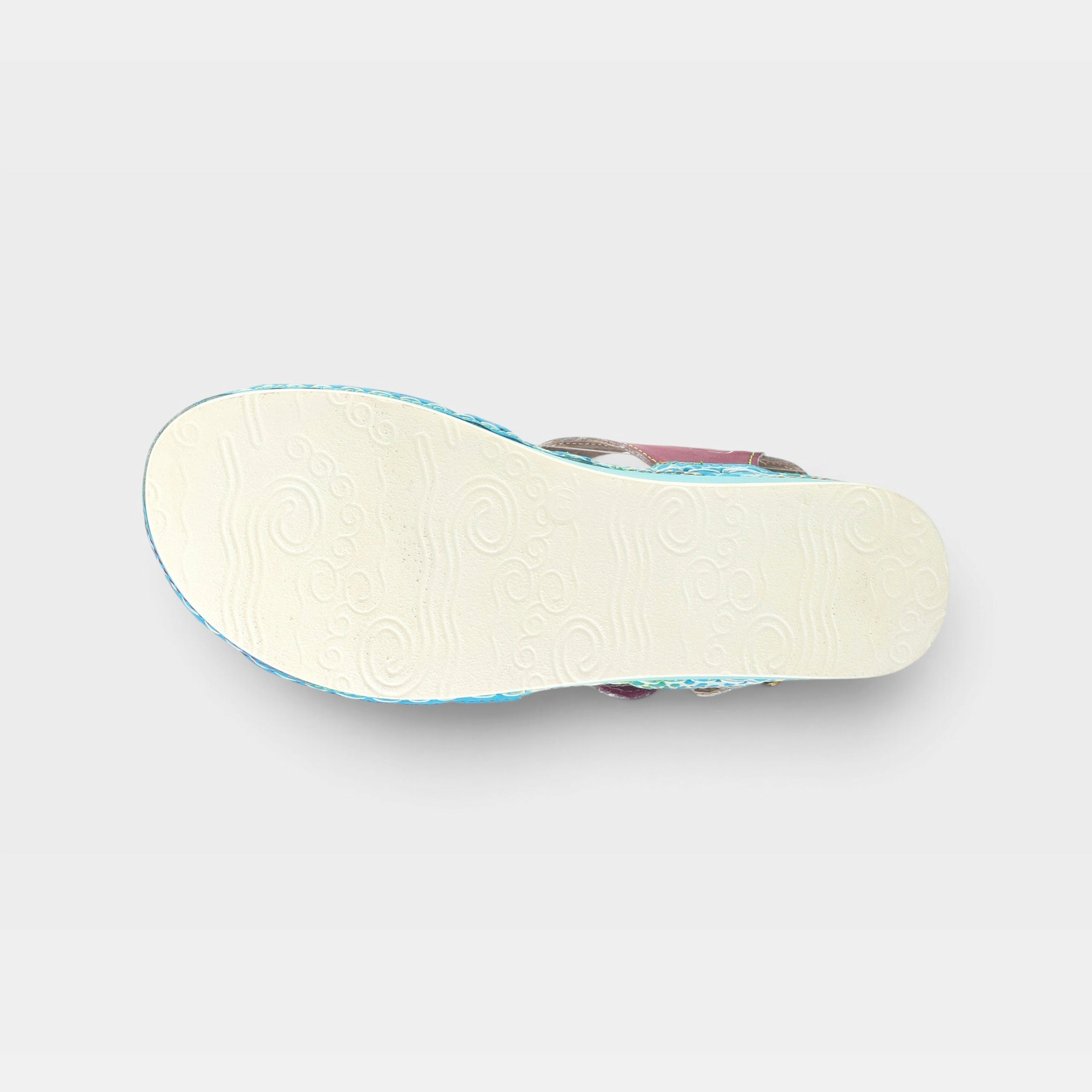 L'Artiste Sumacah sandal in Aqua, outsole view