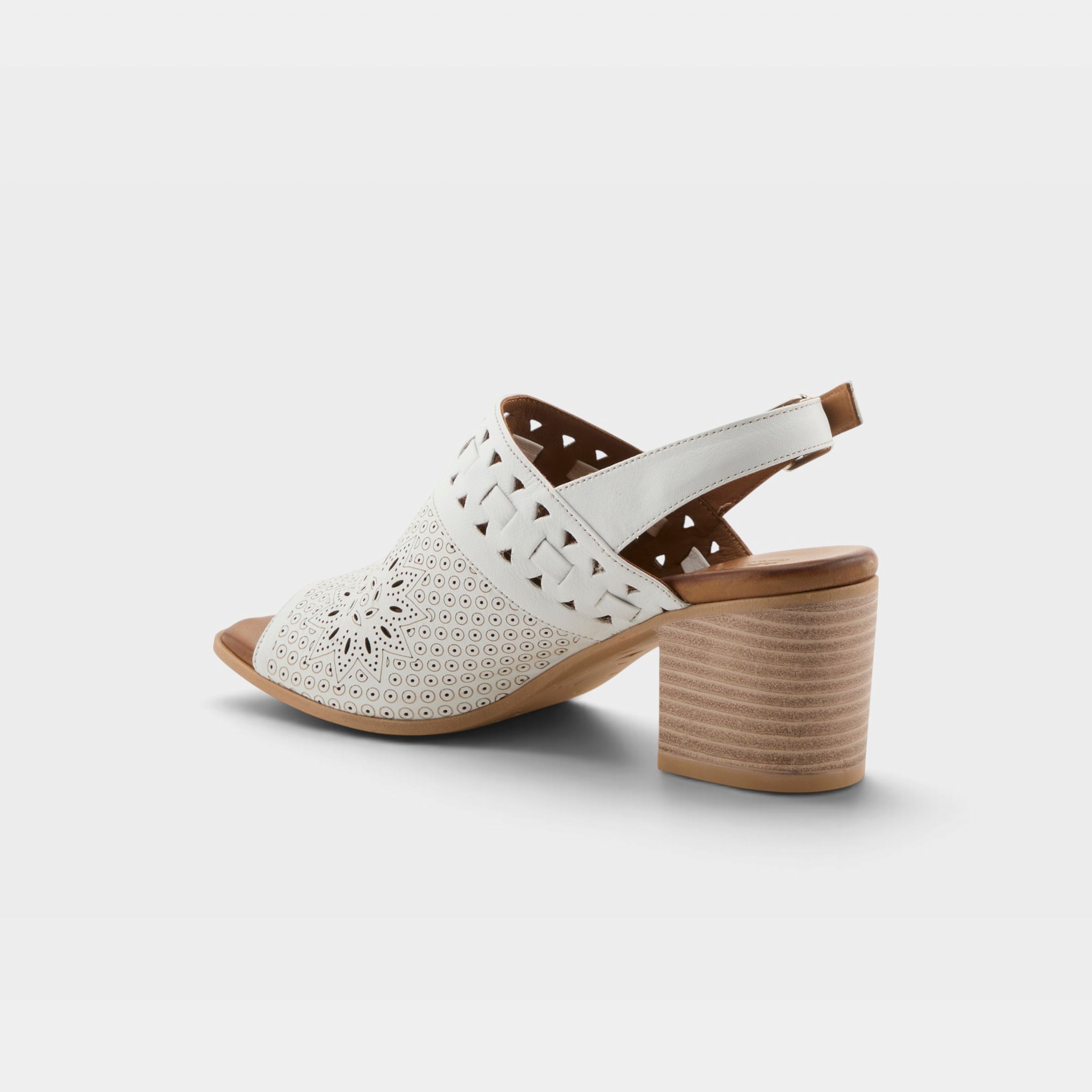 Spring Step Sunela White Sandal