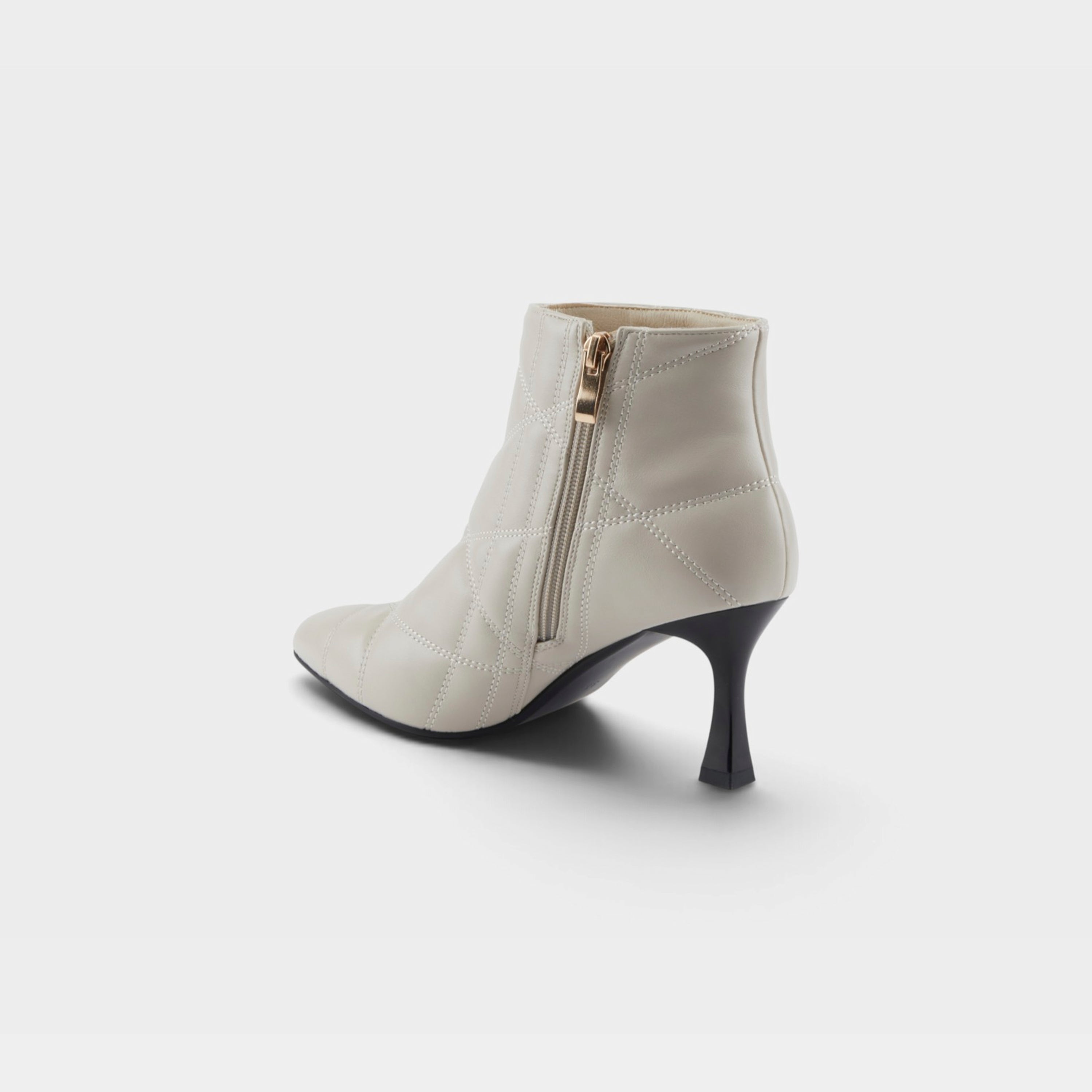 Patrizia Theana Off White Boot