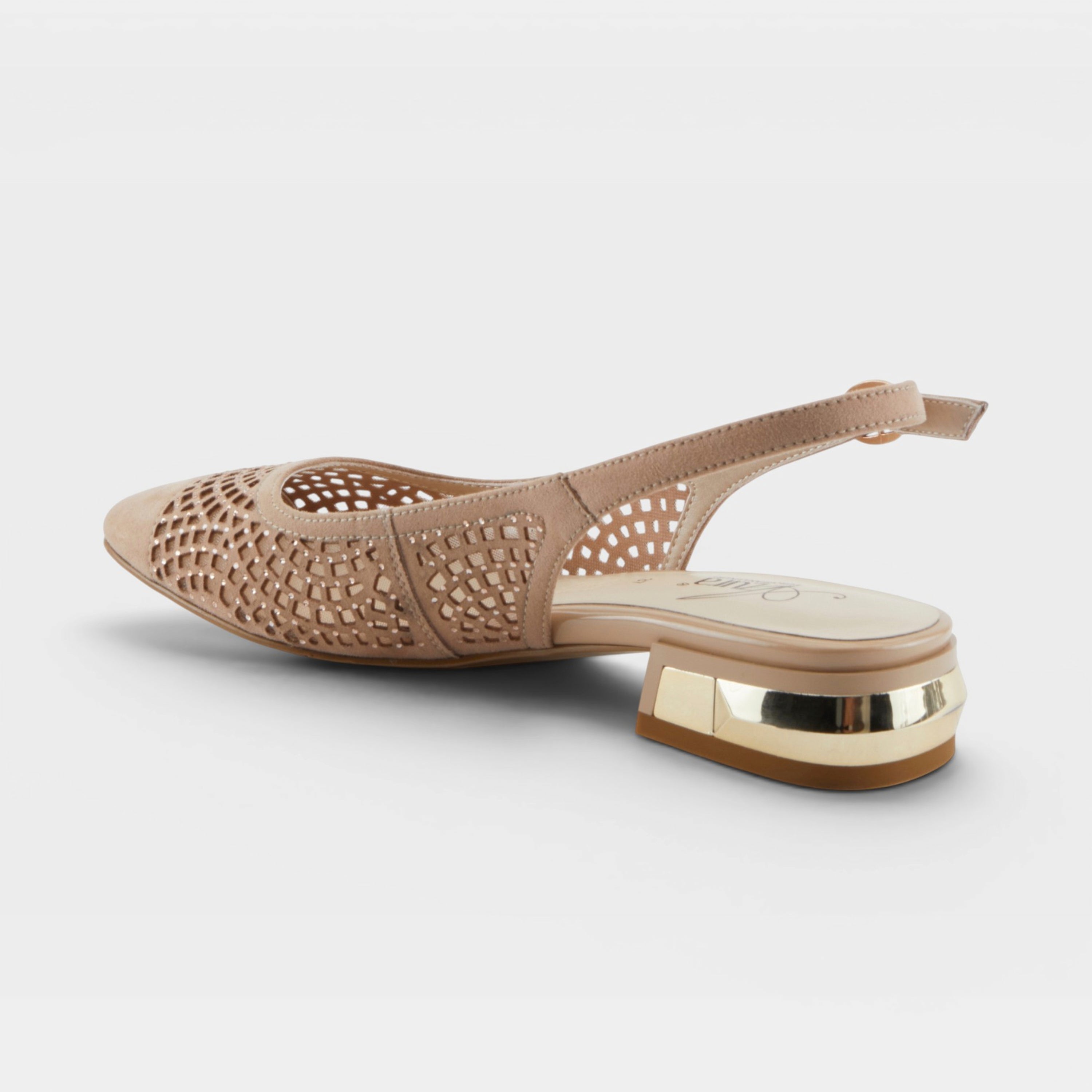Azura Tiffanied Beige Shoe