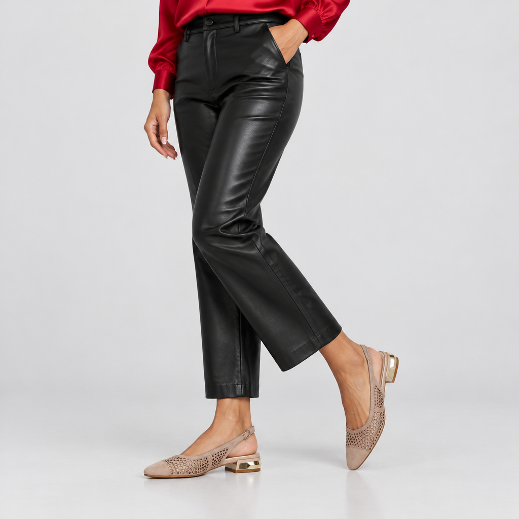 Azura TIFFANIED SHOES – on-foot lifestyle view