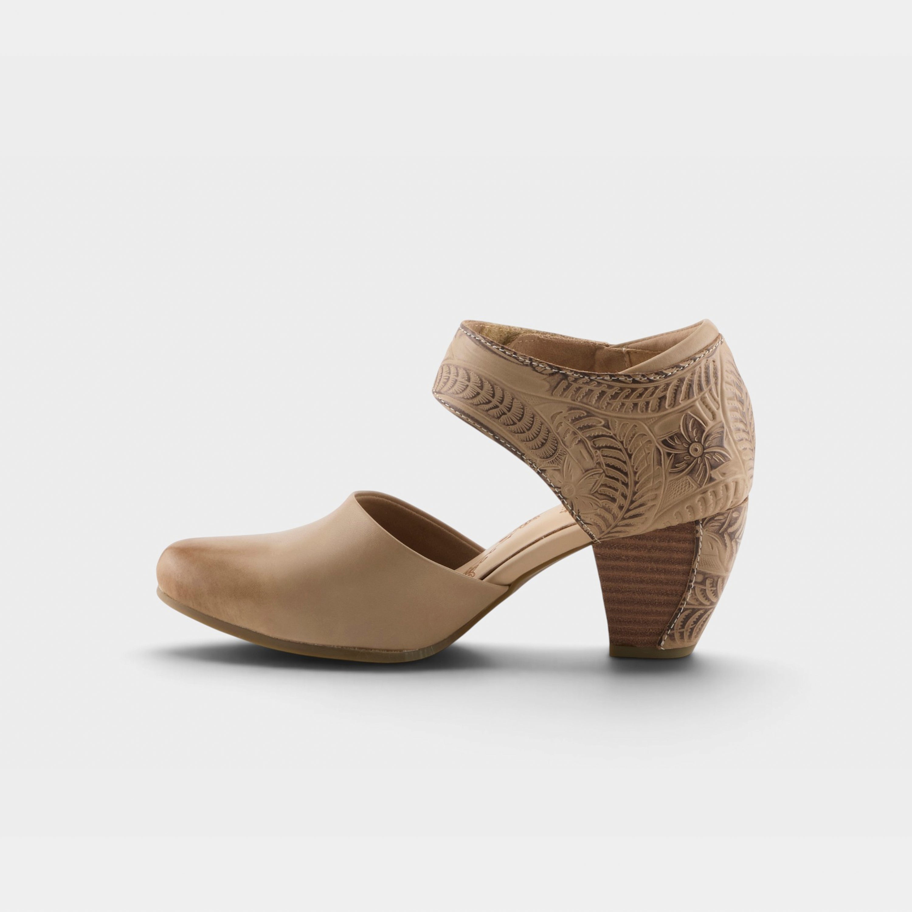 L'Artiste Toolie shoes in Beige, side view
