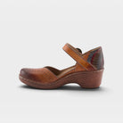 L'Artiste Veesome shoes in Camel Multi, side view
