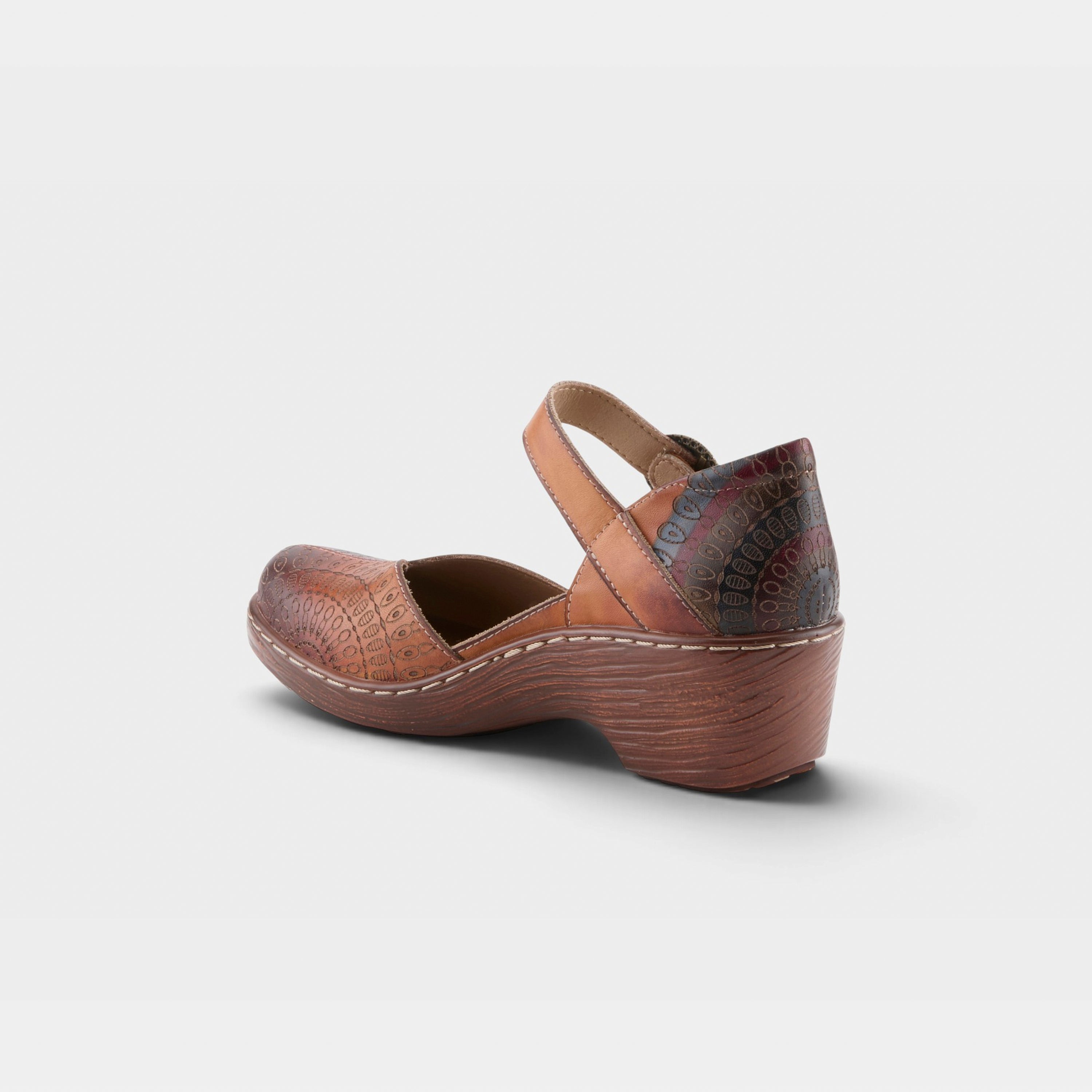 L'Artiste Veesome shoes in Camel Multi, alternate angle view