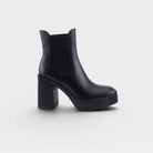 Azura Vloaceous Black Boot
