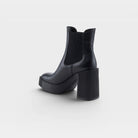 Azura Vloaceous Black Boot