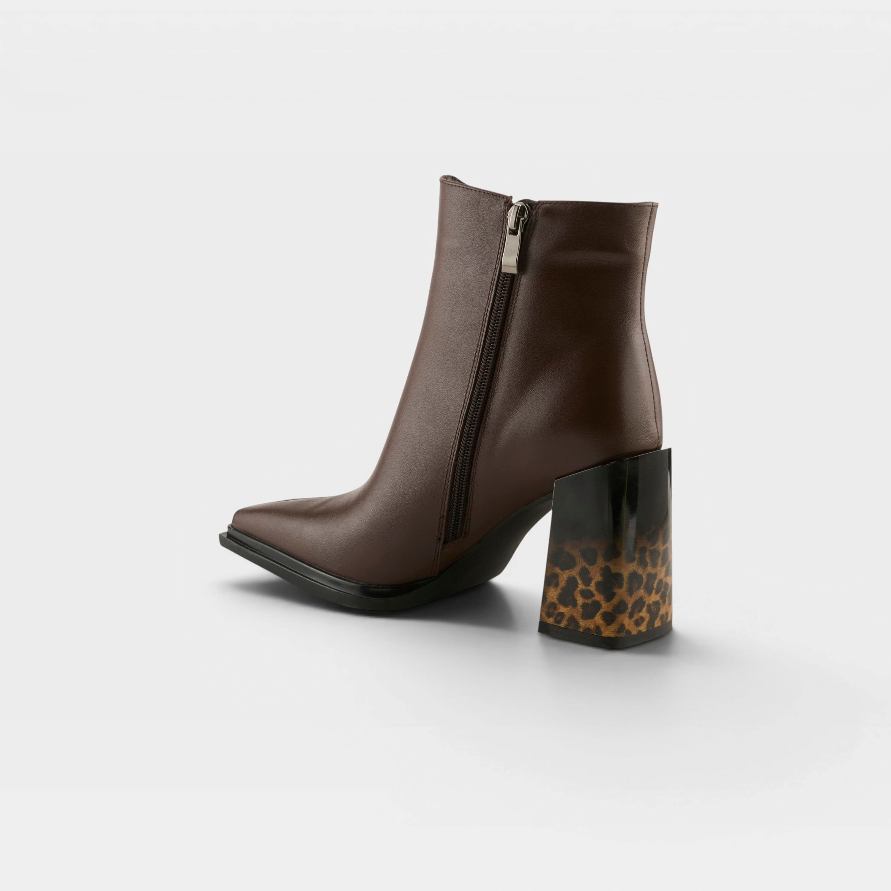 Azura Wanderer Dark Brown Boot
