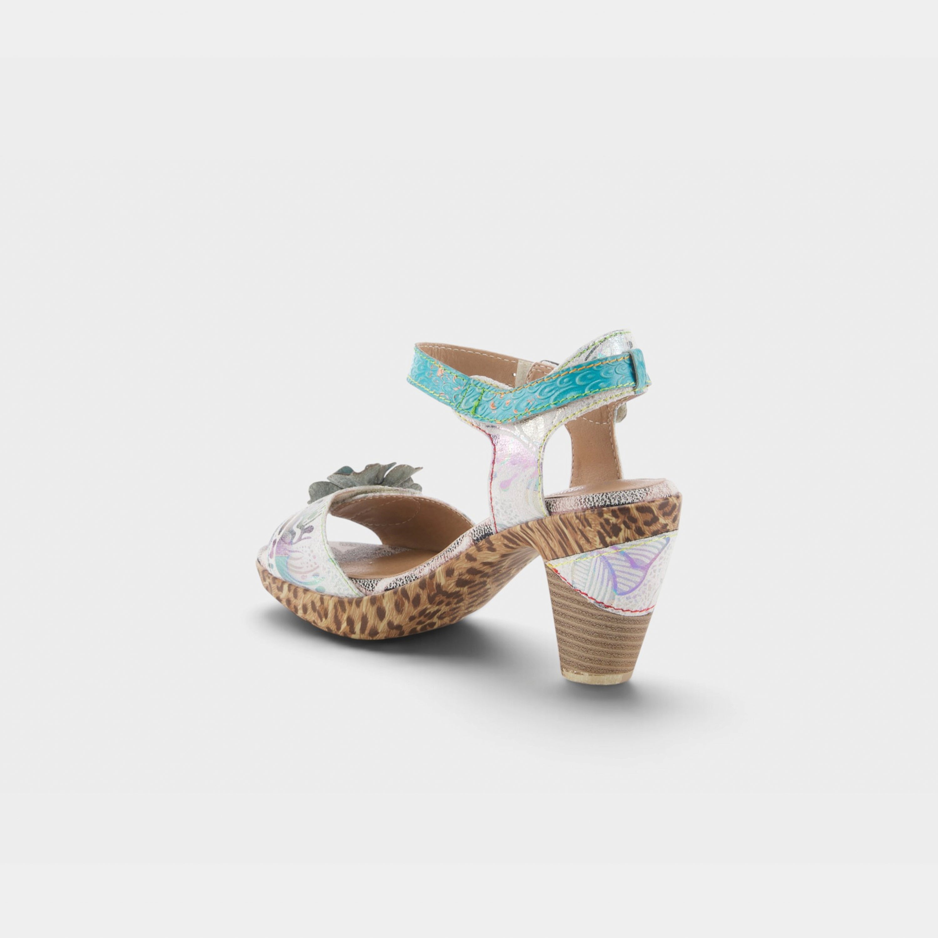 L'artiste Wildcat Quarter Strap Sandals – Spring Step Shoes