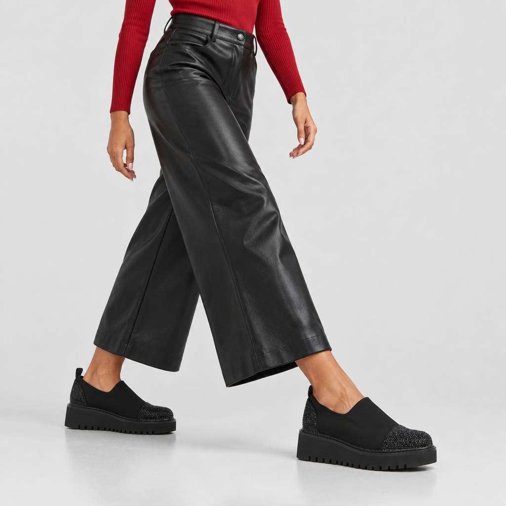 Azura ZADIE SLIP-ON SHOE – on-foot lifestyle view