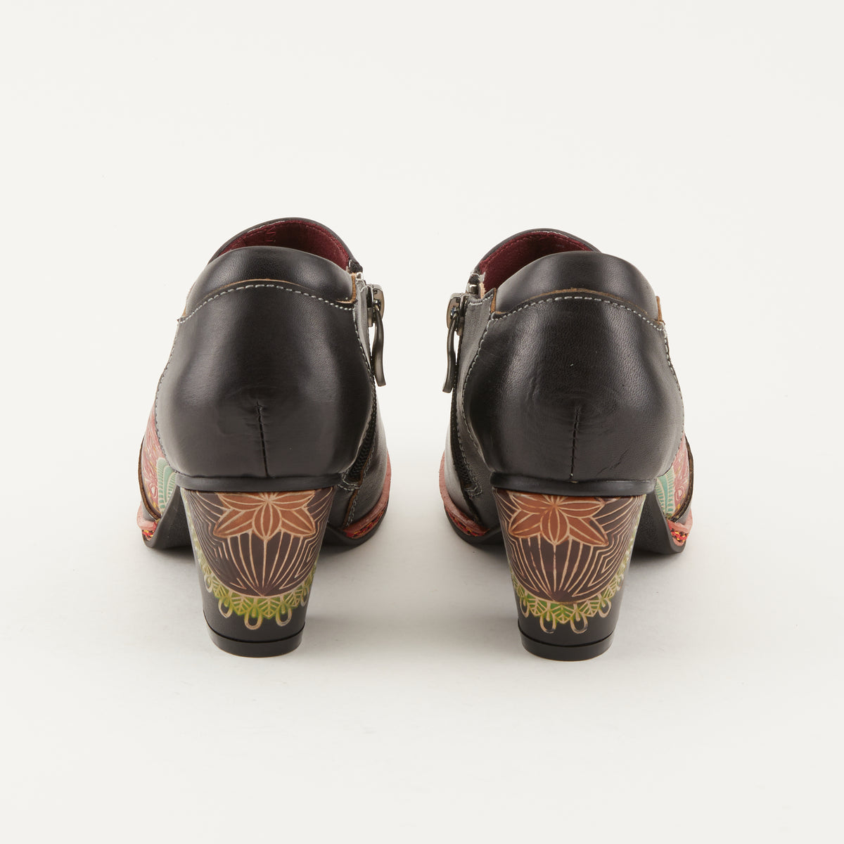 L'Artiste L'ARTISTE ZAMI SHOES shoe in blue with handcrafted leather design