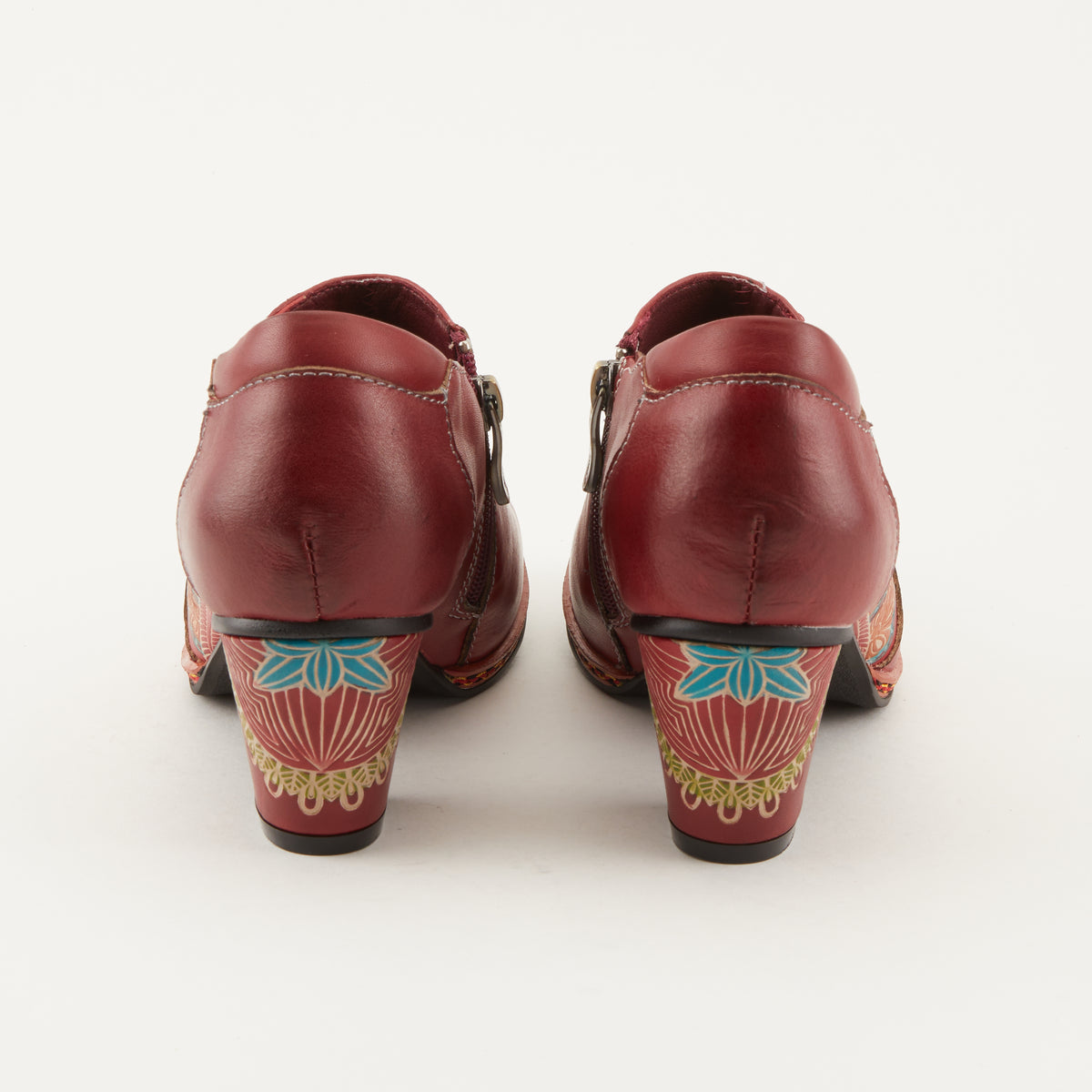 L'Artiste L'ARTISTE ZAMI SHOES shoe in red with handcrafted leather design