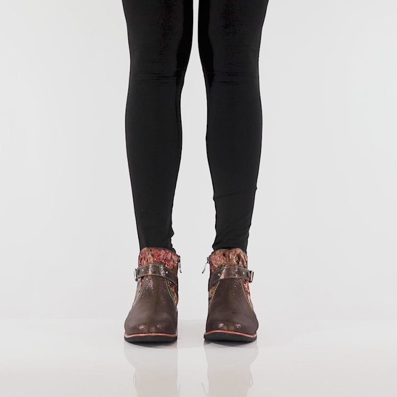 アーリーです。 L'artiste Airies Chelsea Boots Women – Spring Step Shoes
