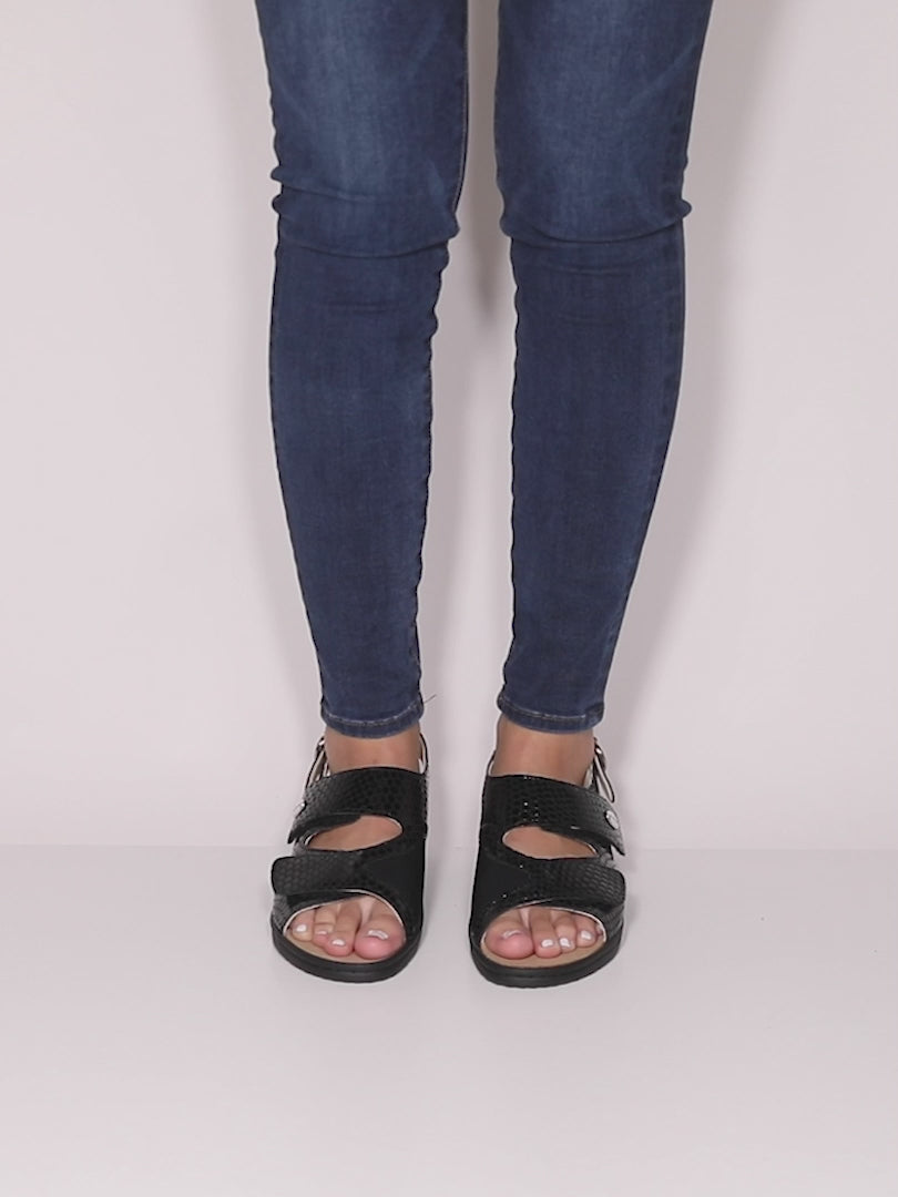 BLACK PATENT