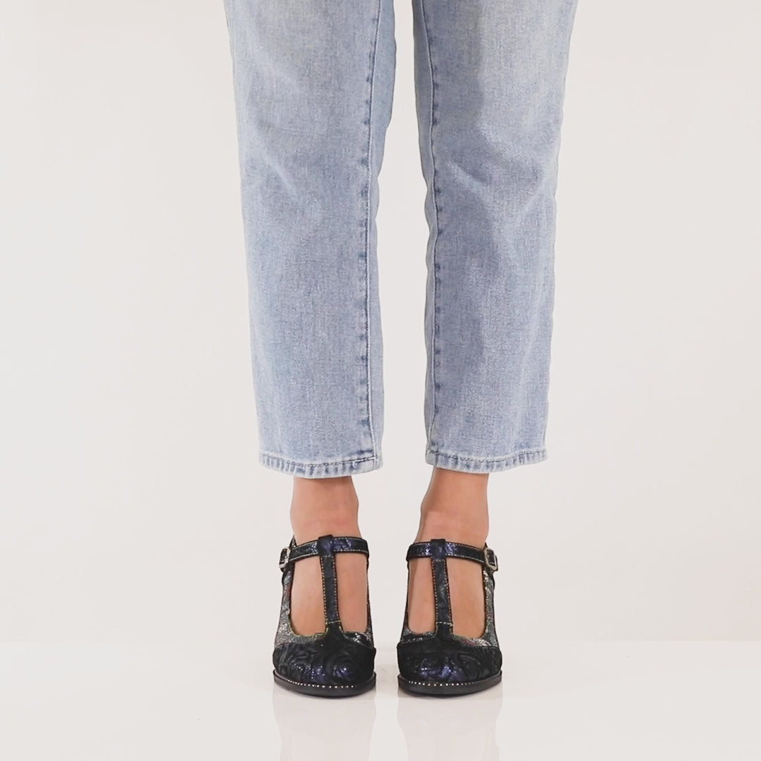 L'artiste Mazie T Bar Shoe Heels – Spring Step Shoes