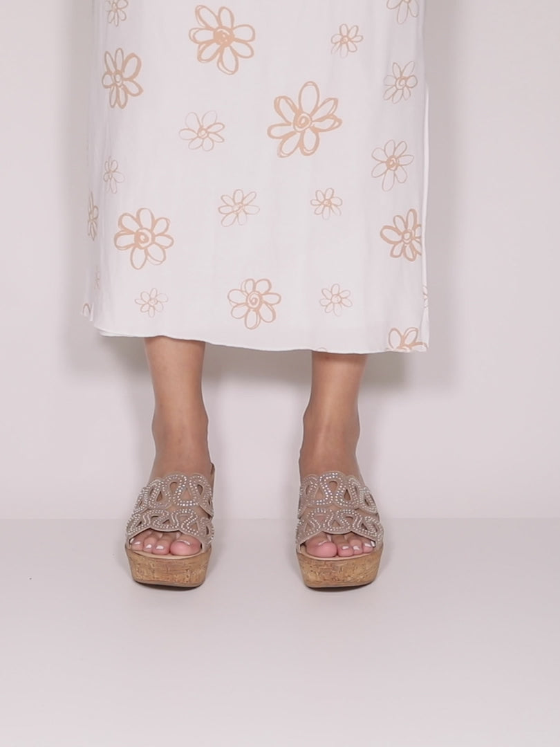 (取寄) スプリング ステップ レディース ミスティーミ Spring Step women Spring Step Mssteamy Navy Suede Spring Step Mssteamy Slide Wedge Sandals – Spring Step Shoes