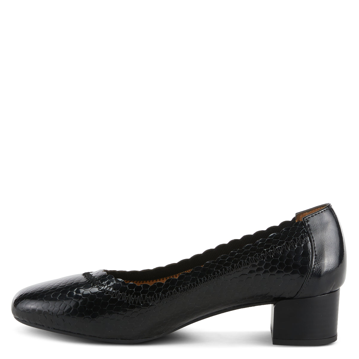 Spring Step SPRING STEP AHMERIA PUMP shoe in black patent with comfortable everyday design