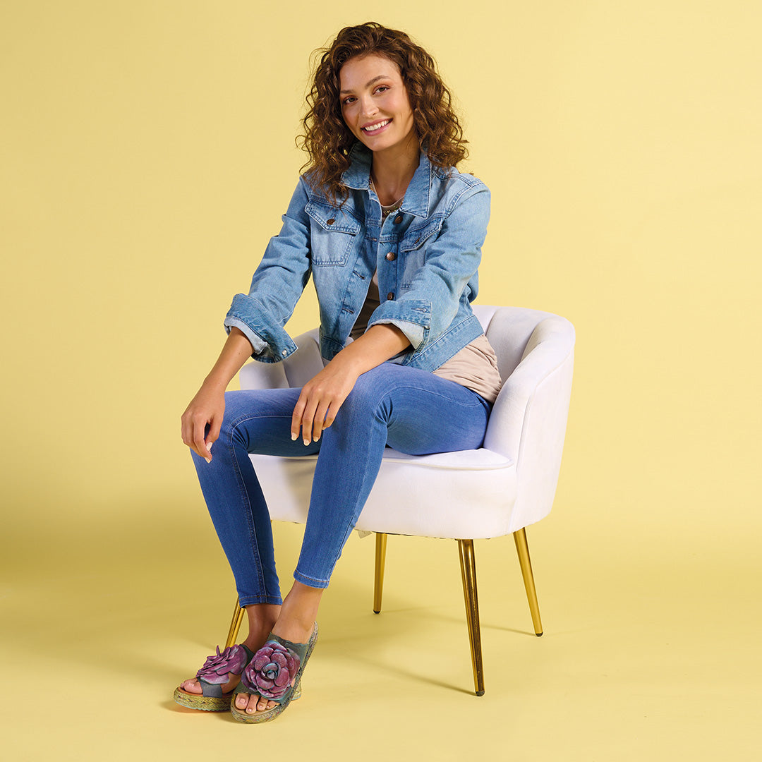 L'Artiste L'ARTISTE BALHARBOR SANDALS sandal in blue with handcrafted leather design