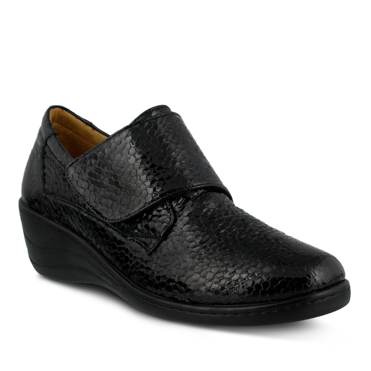 Spring Step SPRING STEP CORVO SHOES shoe in black patent with comfortable everyday design