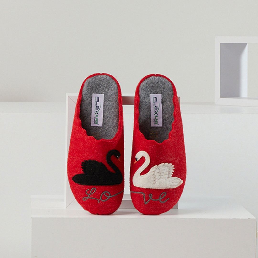 Flexus FLEXUS SWANLOVE SLIPPER comfort shoe in red with flexible sole