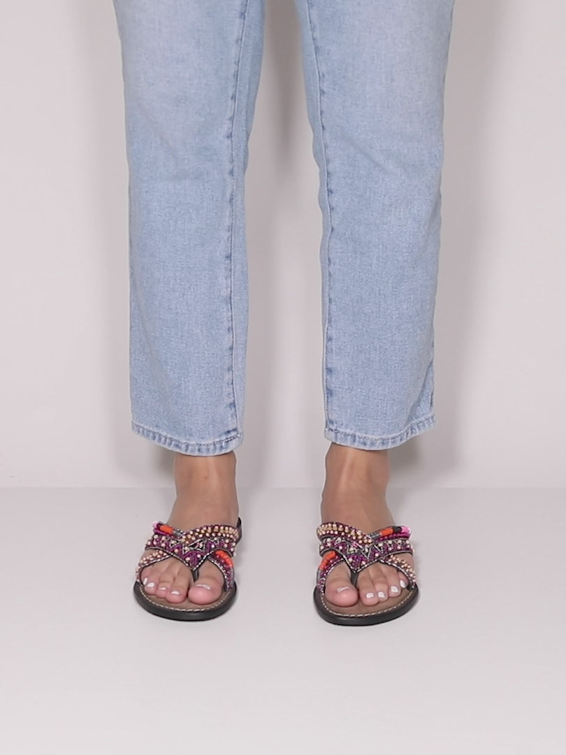 BLACK MULTI
