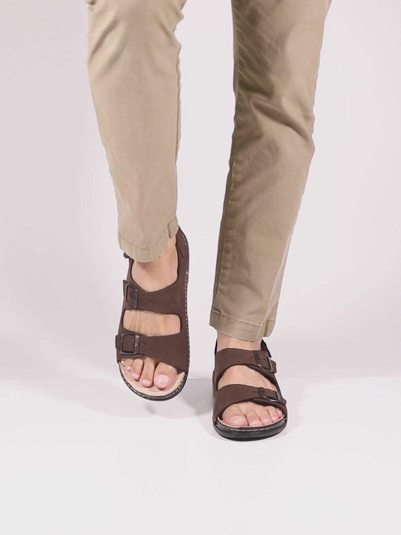 SCHOLL ● Cross Strap Stud Sandals - Yellowish Brown SCHOLL ○ Cross Strap Stud Sandals - Yellowish Brown